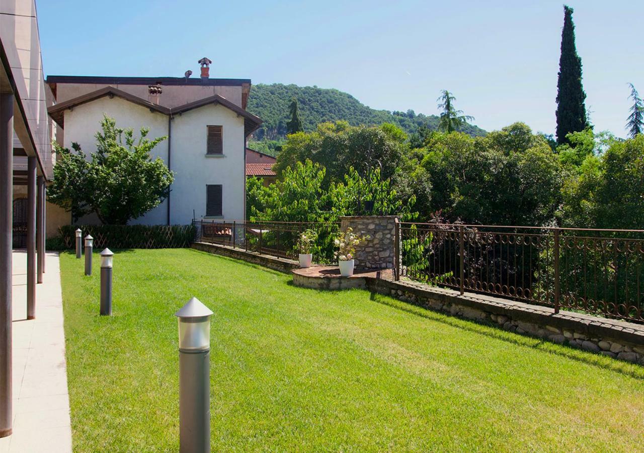 Residence Delle Tre Corone Trescore Balneario Extérieur photo